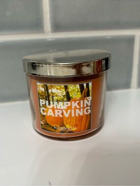 Bath & Body Works Pumpkin Carving Orange Jar Candle with Silver Lid